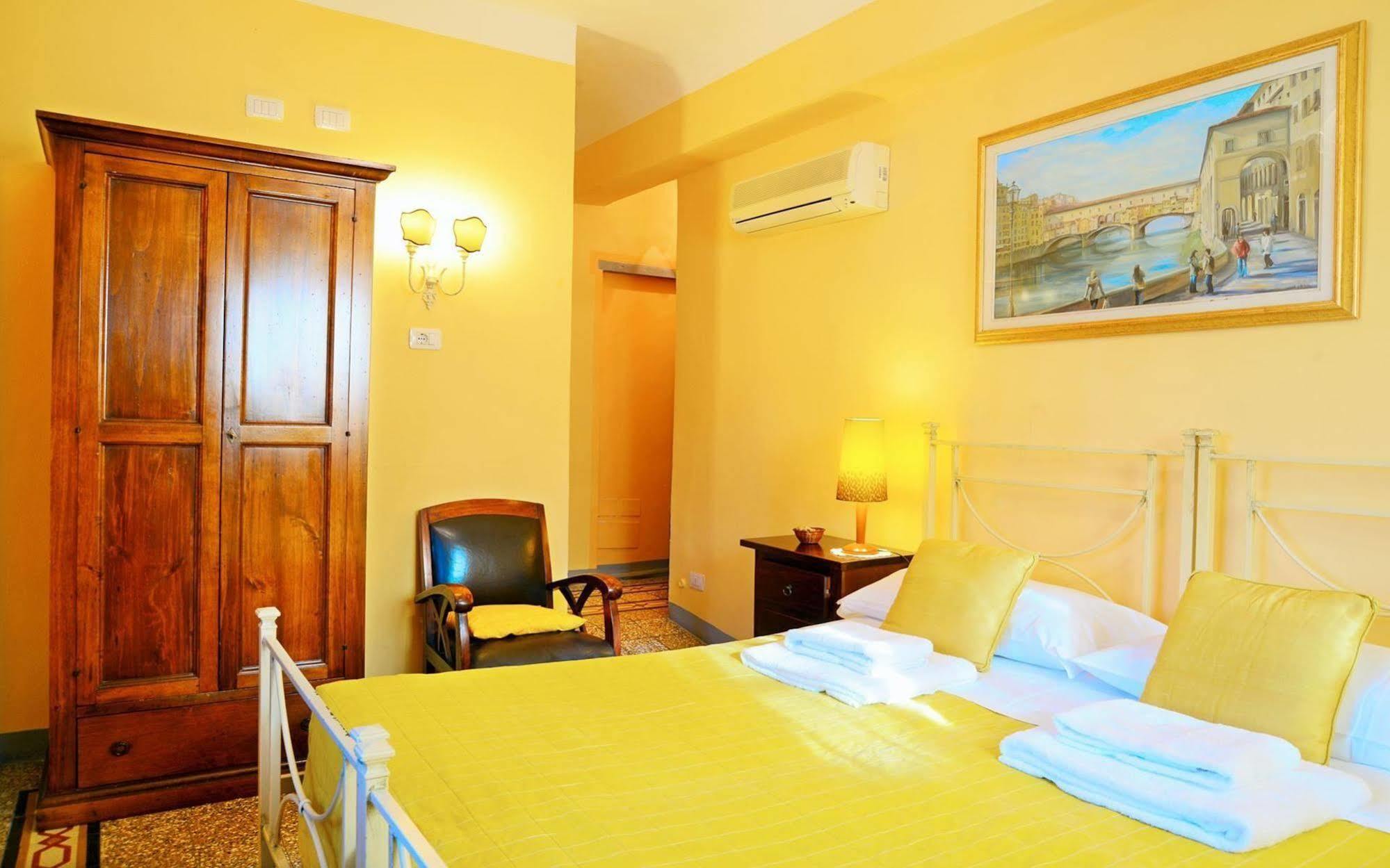 Hotel Sani Tourist House Florencie Exteriér fotografie