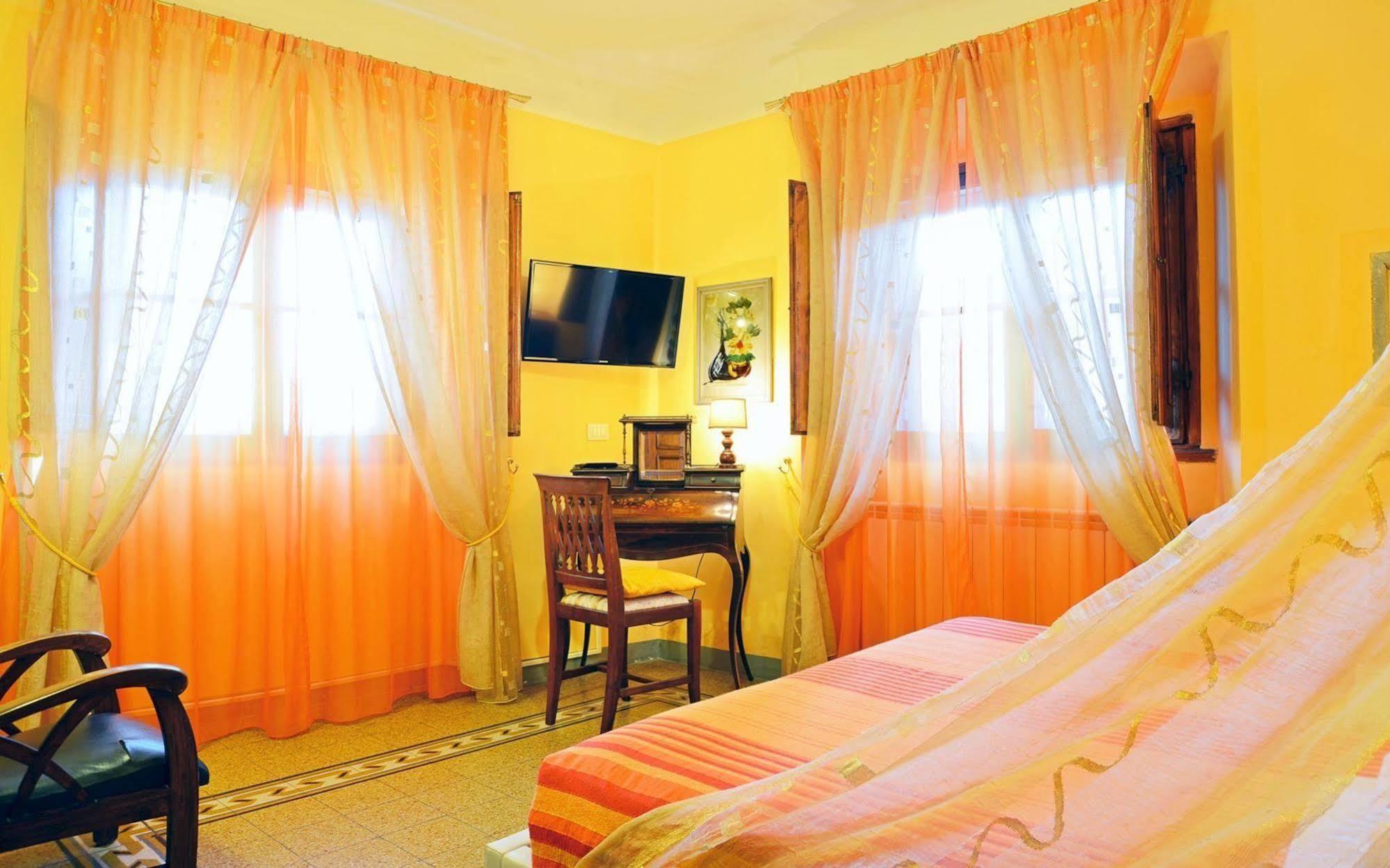 Hotel Sani Tourist House Florencie Exteriér fotografie